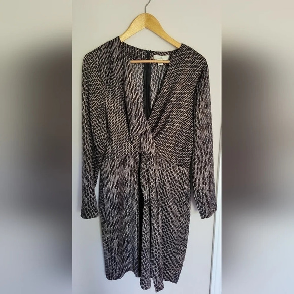 H by Halston Black and Gold  Dress - Picture 6 of 11